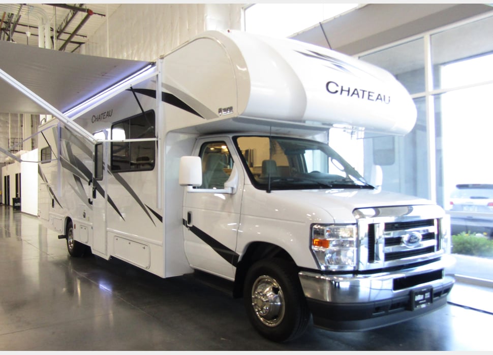 Class C Motor Home rentals in Perris