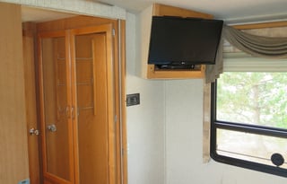 2001 Fleetwood RV Southwind 32V