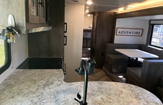 Big Family Friendly Trailer - Wildwood Bunkhouse