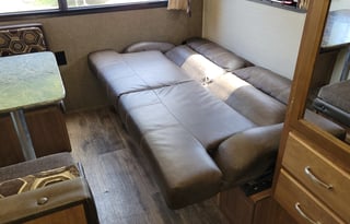 2017 Keystone RV Springdale 201RDWE rear dinette