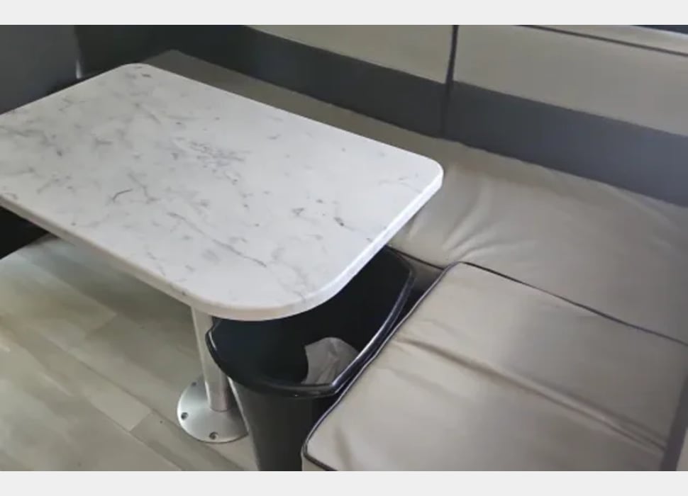 Class C Motor Home rentals in New Market