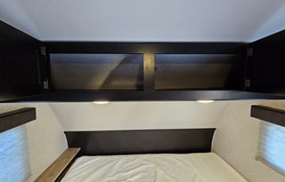 Lightweight Travel Trailer Rental Sleeps 5