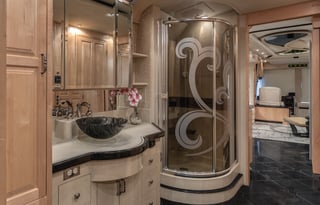 Prevost Monaco Royale