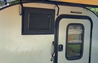 Roxy's Pet Friendly Camper Rental