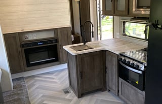 Sleep Number Bed , Great For Families - Delivery