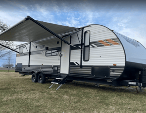 Forest River RV Wildwood X-Lite 273QBXL