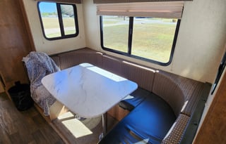 2018 Starcraft Launch Outfitter 24ODK