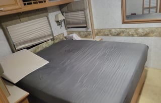 Family Size Self-Contained Home on Wheels