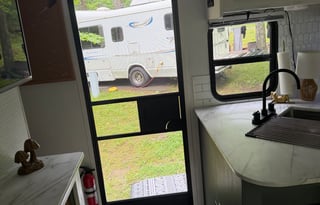 2024 Eddie Bauer BH, We Deliver & Set Up Sleeps 10