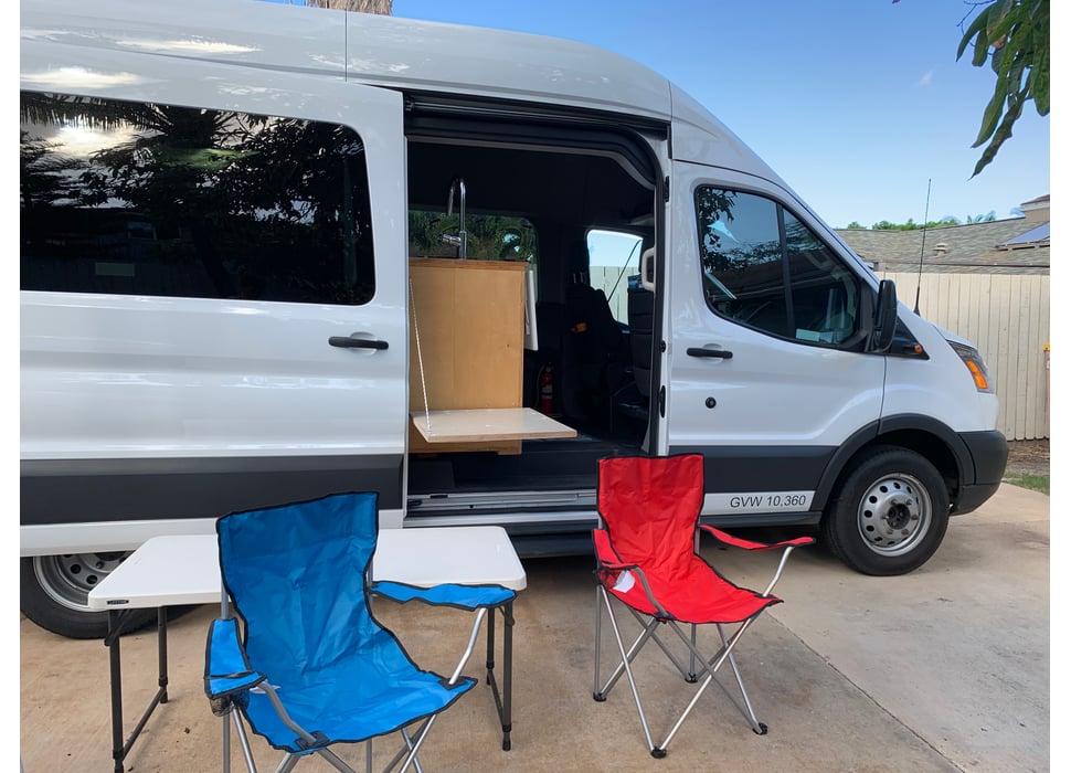 Class B Camping Van rentals in Haiku-Pauwela
