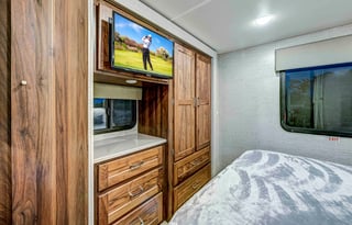 New Winnebago Class C Family Bunkhouse