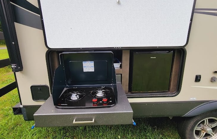 Outdoor cooktop.  Add the griddle option for additional cooking space.