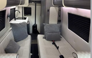 2025 OGV Luxury Coach tour solar/air ride/starlink