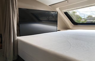 2024 Sunset Splendor Jayco Redh 31F w Bunks & Wifi
