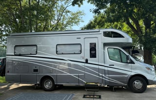 Vroom with a View - Mercedes Sprinter V6 Diesel