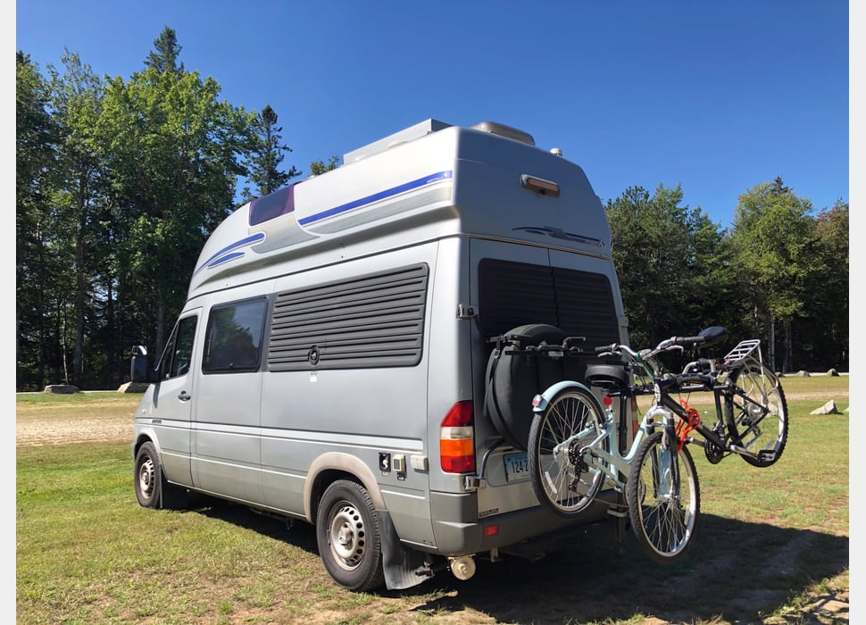 Class B Camping Van rentals in Marlborough