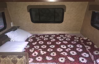 2015 Coachman Clipper 17bh