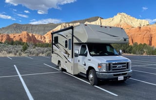 Pet/friends/family friendly Minnie Winnebago