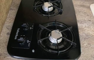 Off-Grid Ultralight Travel Trailer Sleeps 4 + Child