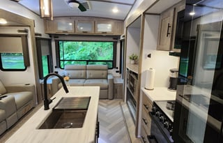 HUGE Luxury RV Bunkhouse with Remote Office