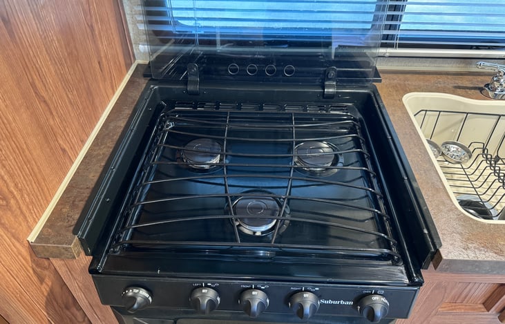 Gas 3-burner cooktop