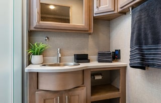 2021 Thor Motor Coach Miramar 35.2"Big Teddy"