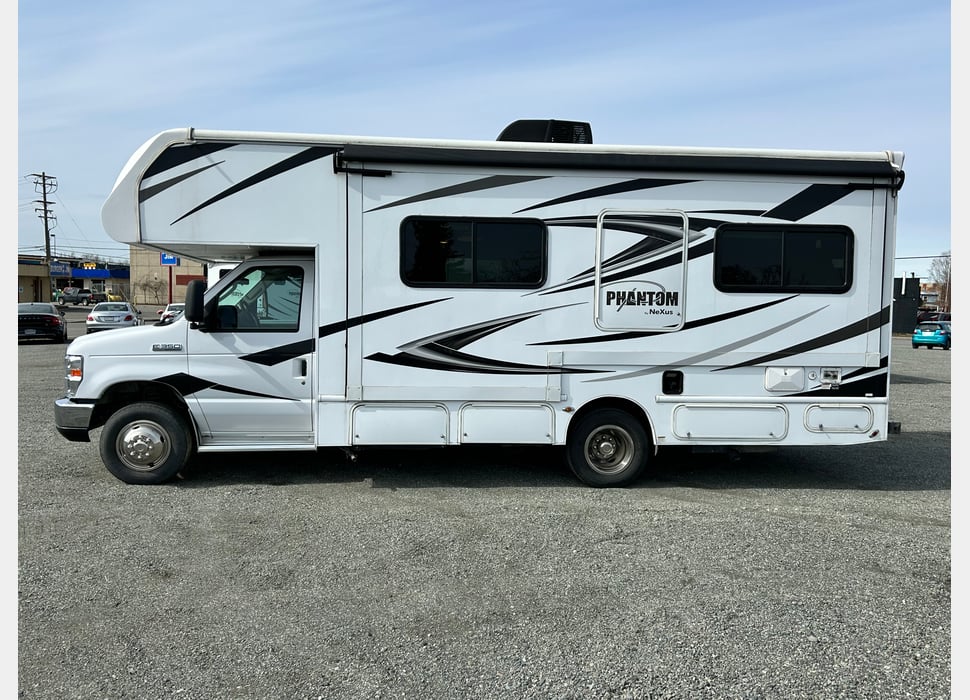 Class C Motor Home rentals in Anchorage