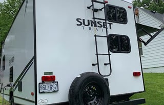 2021 CrossRoads RV Sunset Trail SS186BH