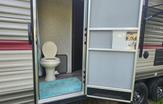 2018 Cherokee Grey Wolf 26DBH Travel Trailer