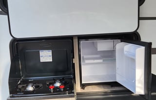 Brand New 2022 Keystone Passport 221BH SL Series