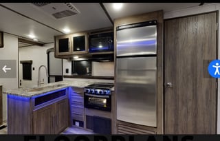 2021 CrossRoads RV Zinger Lite