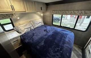 Perfect for Your Big Family - Unlimited Miles