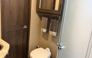 2021 Fifth Wheel with 2 Slide Outs