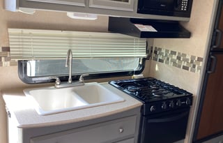 2015 Coachmen RV Freedom Express 248RBS