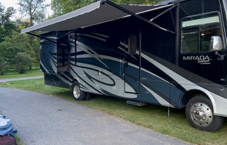 Home Away from Home - Bunkbed / 2 full Baths