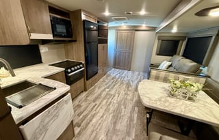 Grand Design Imagine 2600RB (BRFL 1447)