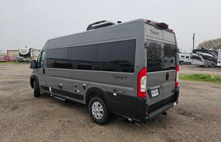 2026 Thor Motor Coach Twist 2LB