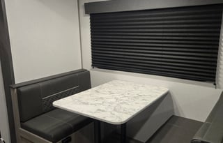 2024 Coleman Lantern 263BH