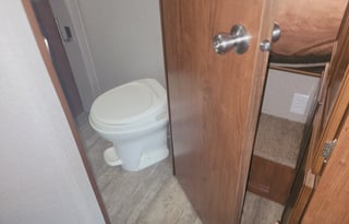 2018 Coachmen RV Freedom Express 22DSX