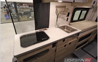 GunniVan - 2021 Winnebago Solis 59PX