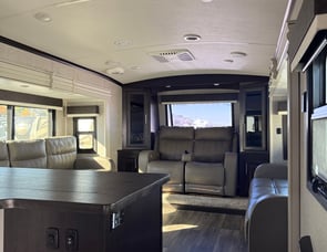 Jayco North Point 382FLRB