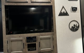 2021 Venture RV SportTrek ST332VBH