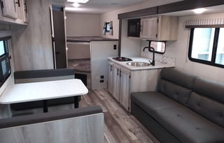 2021 KZ Escape  231BH