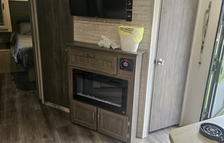 2025 Coachmen RV Catalina Legacy Edition 293TQBSCK