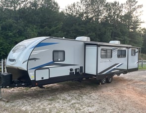 Forest River RV Cherokee Alpha Wolf 33BH-L