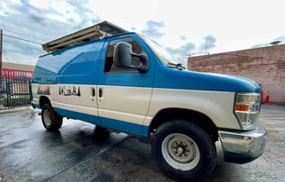 Ford E350 Class B Camper 4kWh Power and 700W solar