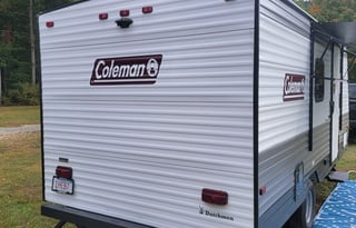 2022 Coleman Lantern LT 17B, Light and easy to tow