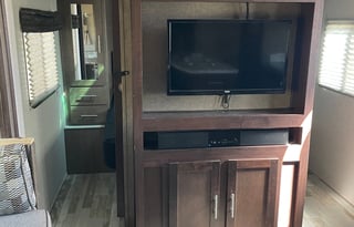 Forest River RV Surveyor 247BHDS