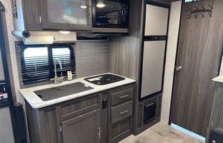 2021 Dutchmen RV Kodiak Cub 185MB