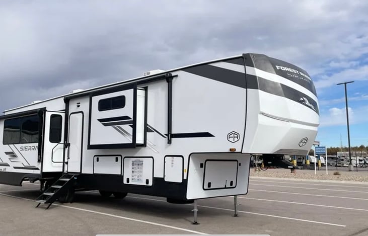 The perfect couples RV | RVshare